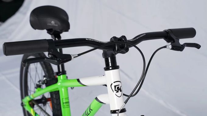 20-летний велосипед для юниоров с алюминиевой рамой, тормозом V и весом 7,5 кг. 5