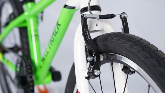 20-летний велосипед для юниоров с алюминиевой рамой, тормозом V и весом 7,5 кг. 6